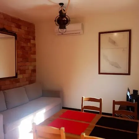 Appartement The Almond Tree Torre del Compte