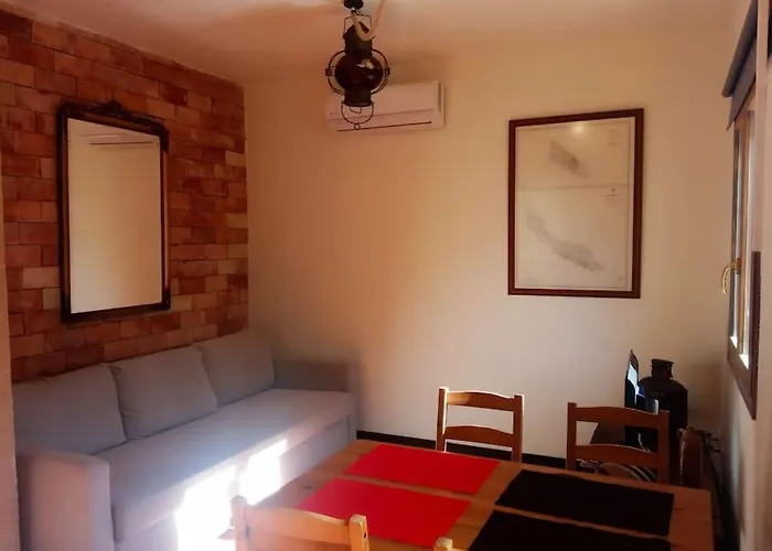 Appartement The Almond Tree Torre del Compte